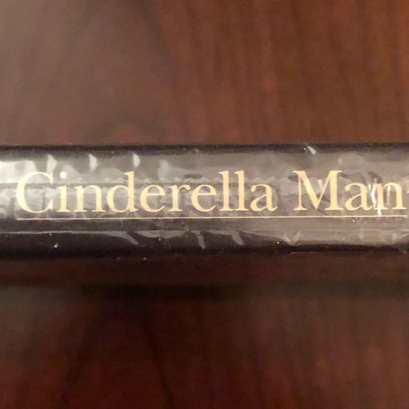 Cinderella Man DVD with Russell Crowe/Renee Zellweger, Full‎ Screen - 200… - Picture 2 of 3